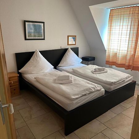 City Center - 4 Room Apartment With Kitchen And 2 Bathrooms Nuremberg Exterior photo